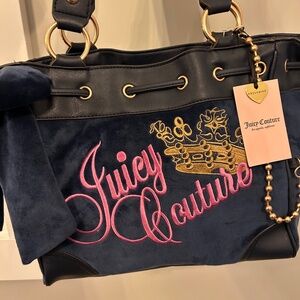 Juicy couture blue daydreamer